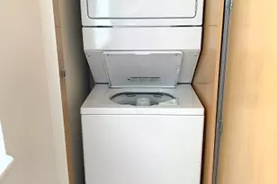 216 E 47th St, New York City, NY 10017 - Photo 9