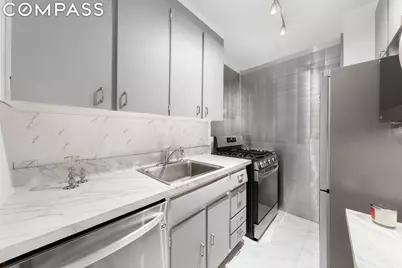 174 E 74th Street #10G, New York City, NY 10021 - Photo 5