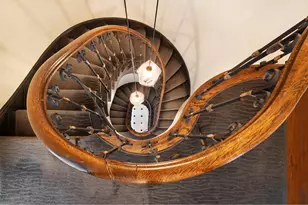 2 E 70th St, New York City, NY 10021 - Photo 7