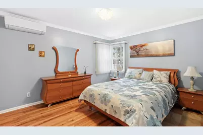 233-16 87th Avenue, New York City, NY 11427 - Photo 7