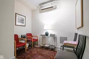 310 W 72nd St, New York City, NY 10023 - Photo 15