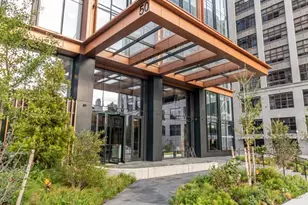 50 Bridge Park Dr, New York City, NY 11201 - Photo 23