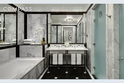 2 E 55th Street #935W39, New York City, NY 10022 - Photo 3