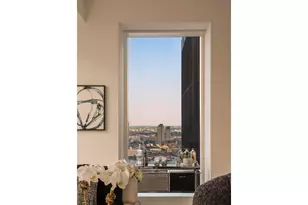 138 E 50th St, New York City, NY 10022 - Photo 11