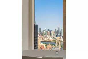 138 E 50th St, New York City, NY 10022 - Photo 13