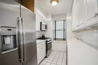40 E 84th Street #4A, New York City, NY 10028 - Photo 7