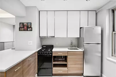 220 Madison Avenue #2D, New York City, NY 10016 - Photo 3