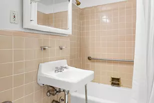 35-11 85th St, New York City, NY 11372 - Photo 9