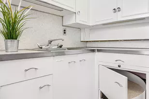 35-11 85th St, New York City, NY 11372 - Photo 7