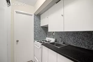 431 E 82nd St, New York City, NY 10028 - Photo 5