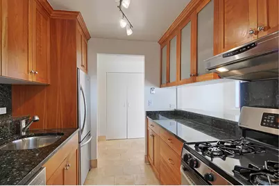 40 E 61st Street #14A, New York City, NY 10065 - Photo 7