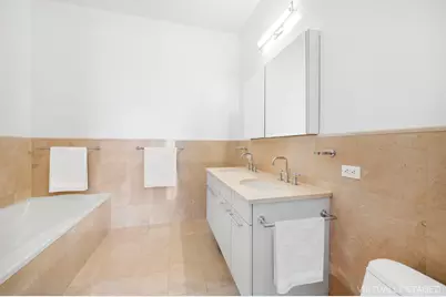 121 W 19th Street #PHF, New York City, NY 10011 - Photo 13