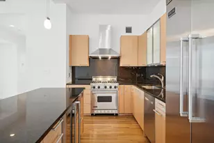 121 W 19th St, New York City, NY 10011 - Photo 3