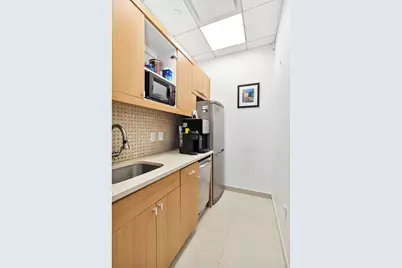 50 W 47th Street #1609, New York City, NY 10036 - Photo 9