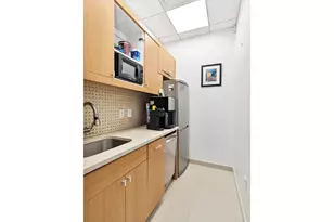 50 W 47th St, New York City, NY 10036 - Photo 9