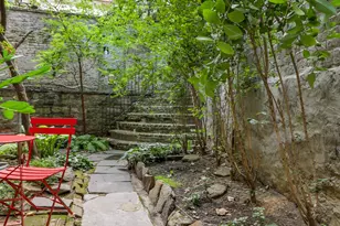 118 Perry St, New York City, NY 10014 - Photo 7