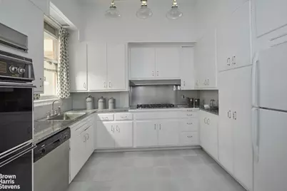 993 Park Avenue #8E, New York City, NY 10028 - Photo 5