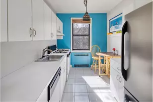 69-10 Yellowstone Blvd, New York City, NY 11375 - Photo 5