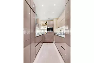 641 5th Ave, New York City, NY 10022 - Photo 7