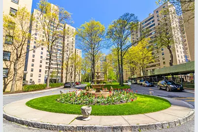 1 Fordham Hill Oval #16H, New York City, NY 10468 - Photo 13