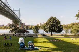 22-54 46th St, New York City, NY 11105 - Photo 17