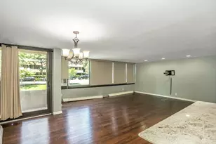 166-10 Powells Cove Blvd, New York City, NY 11357 - Photo 5