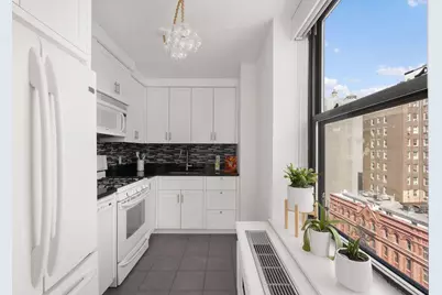 201 W 74th Street #11E, New York City, NY 10023 - Photo 3