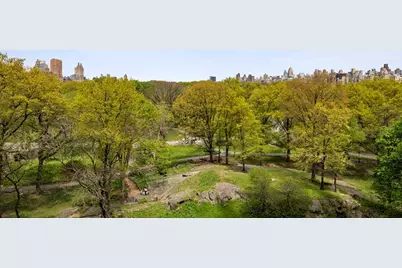 160 Central Park S #705, New York City, NY 10019 - Photo 11