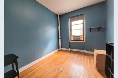 21-58 35th Street #5-B, New York City, NY 11105 - Photo 3