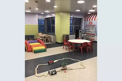 360 E 72nd Street #A900, New York City, NY 10021 - Photo 23