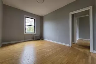 21-06 35th St, New York City, NY 11105 - Photo 1