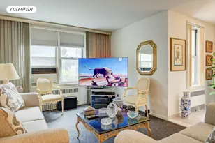 67-30 Clyde St, New York City, NY 11375 - Photo 17