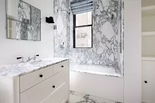 784 Park Ave, New York City, NY 10021 - Photo 11