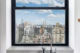 784 Park Ave, New York City, NY 10021 - Photo 5