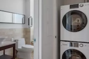 640 W 237th St, Bronx, NY 10463 - Photo 23