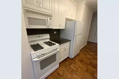 271-10 Grand Central Parkway #26G, New York City, NY 11005 - Photo 9