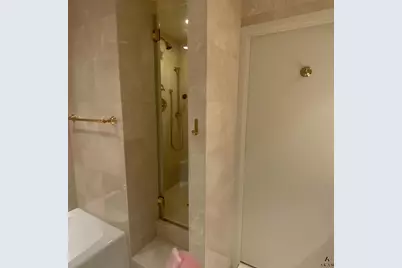 271-10 Grand Central Parkway #26G, New York City, NY 11005 - Photo 19