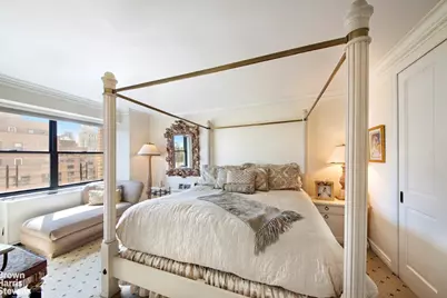 345 E 80th Street #19EF, New York City, NY 10075 - Photo 5