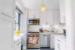 345 E 80th St, New York City, NY 10075 - Photo 17