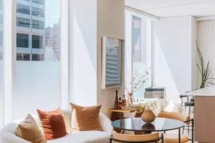 100 E 53rd St, New York City, NY 10022 - Photo 5