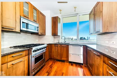 640 W 237th Street #11A, Bronx, NY 10463 - Photo 23