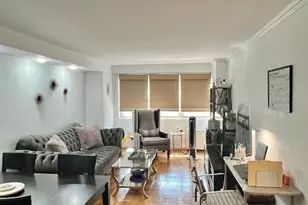 102-10 66th Rd, New York City, NY 11375 - Photo 17