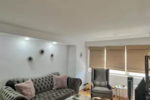 102-10 66th Rd, New York City, NY 11375 - Photo 19