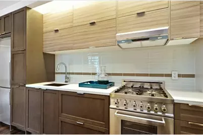 21 E 1st Street #705, New York City, NY 10003 - Photo 3