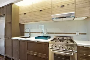 21 E 1st St, New York City, NY 10003 - Photo 3