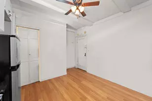 325 W 45th St, New York City, NY 10036 - Photo 7