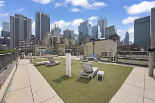 325 W 45th St, New York City, NY 10036 - Photo 11