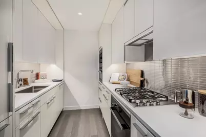 252 South Street #76E, New York City, NY 10002 - Photo 5