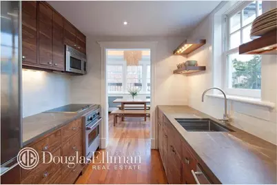 74 W 68th Street #PHB, New York City, NY 10023 - Photo 5