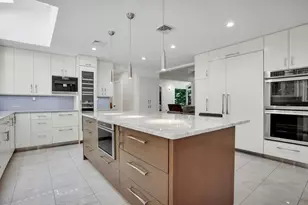 5 Boulevard, New York City, NY 11357 - Photo 15